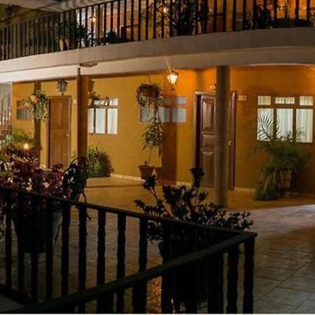 H. Posada San Alejandro パツクアロ エクステリア 写真